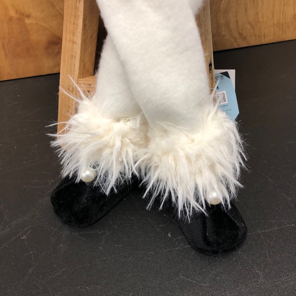 Shaggy Dog Gnome 4 Seasons Spring Summer Fall Winter Ribbon Bows Pearls Gift - Picture 13 of 14